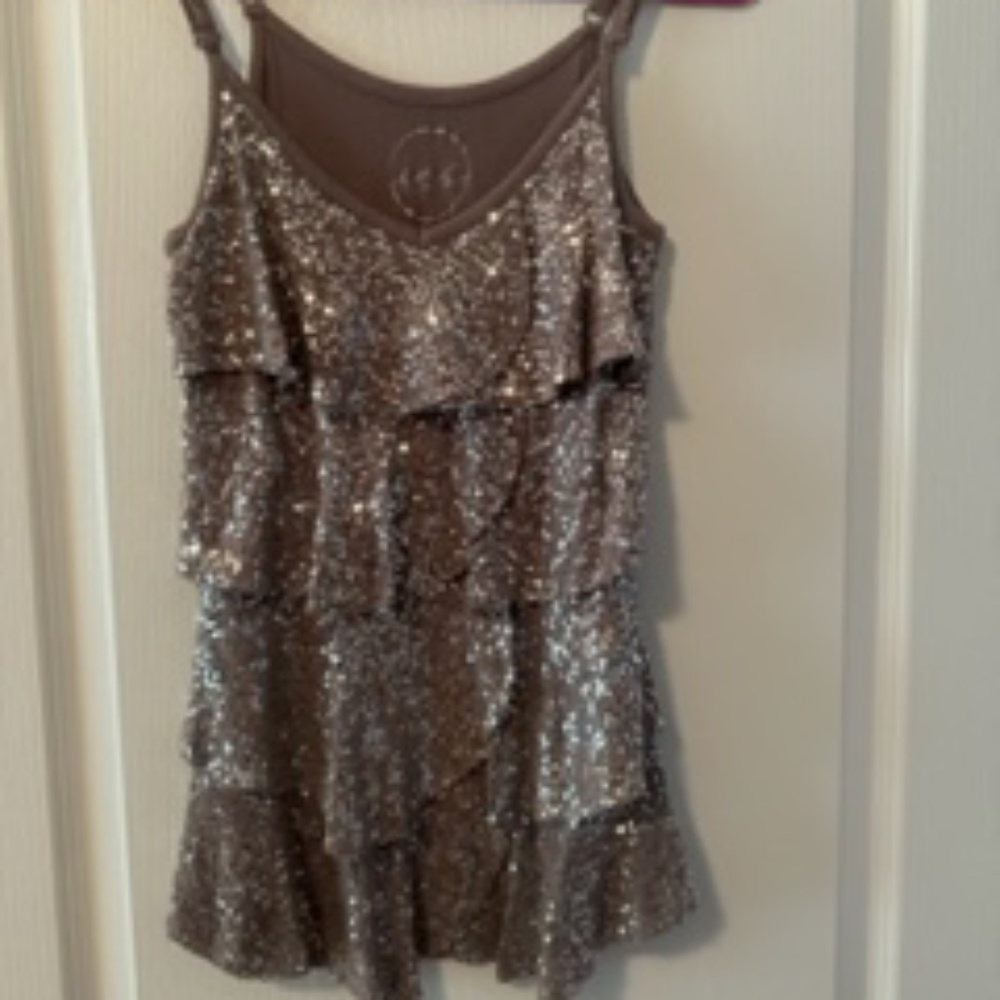 INC silver summer. top  size small